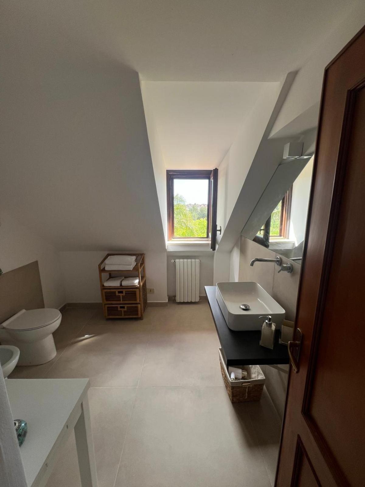 Domus Orestea Luxury Suites Palermo Luaran gambar