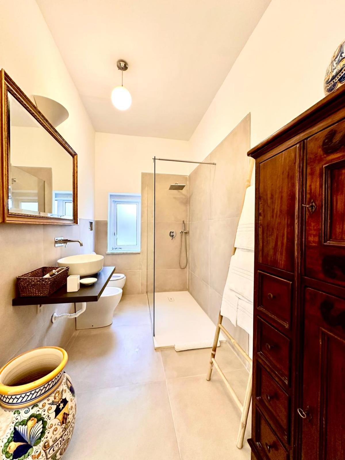Domus Orestea Luxury Suites Palermo Luaran gambar